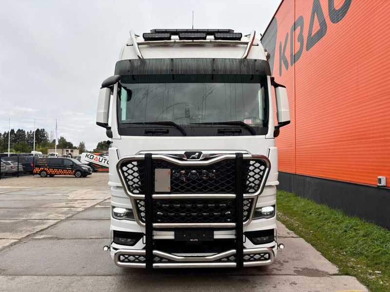 MAN TGX 28.580 6x2 TWIN BED GX CAB / INTARDER / DOUBLE BOGIE - Тягач: фото 3 MAN TGX 28.580 6x2 TWIN BED GX CAB / INTARDER / DOUBLE BOGIE - Тягач: фото 3