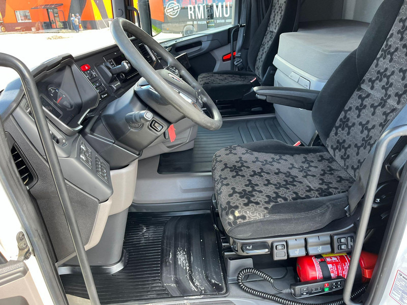 Тягач Scania R 580 6x2 RETARDER: фото 20