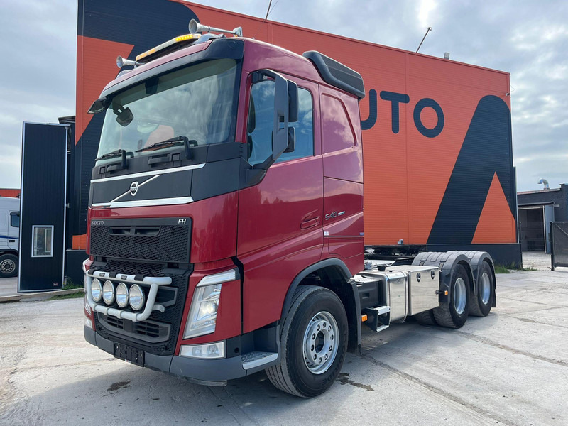 Volvo FH 540 6x4 HYDRAULICS / TANDEM AXLE LIFT - Тягач: фото 2 Volvo FH 540 6x4 HYDRAULICS / TANDEM AXLE LIFT - Тягач: фото 2
