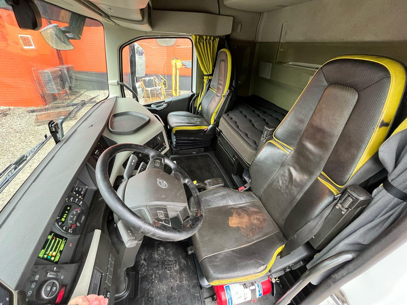 Грузовик бортовой/ Платформа, Автоманипулятор Volvo FH 16 600 6x2*4 HIAB 166E-5 HIPRO / PLATFORM L=6309 mm: фото 20 Грузовик бортовой/ Платформа, Автоманипулятор Volvo FH 16 600 6x2*4 HIAB 166E-5 HIPRO / PLATFORM L=6309 mm: фото 20