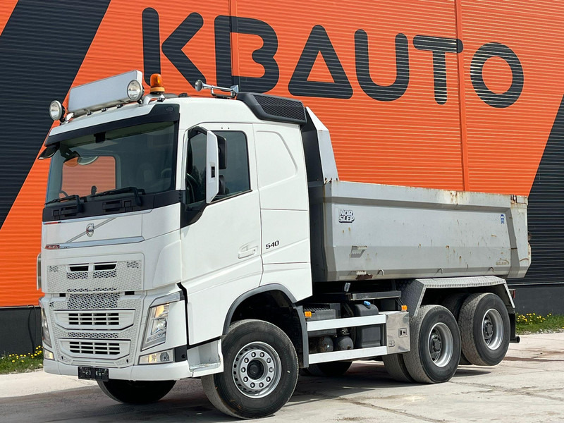 Volvo FH 540 6x4 RETARDER / TANDEM AXLE LIFT / BIG AXLES / BOX L=4745 mm - Самосвал: фото 1 Volvo FH 540 6x4 RETARDER / TANDEM AXLE LIFT / BIG AXLES / BOX L=4745 mm - Самосвал: фото 1