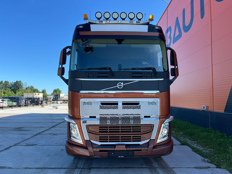 Volvo FH 540 8x4*4 GLOBE XL / 9 ton FRONT AXLE - Грузовик-шасси: фото 3 Volvo FH 540 8x4*4 GLOBE XL / 9 ton FRONT AXLE - Грузовик-шасси: фото 3