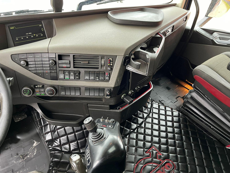 Крюковой мультилифт Volvo FH 540 8x4*4 JOAB L 24 ton / L=5950 mm: фото 19 Крюковой мультилифт Volvo FH 540 8x4*4 JOAB L 24 ton / L=5950 mm: фото 19