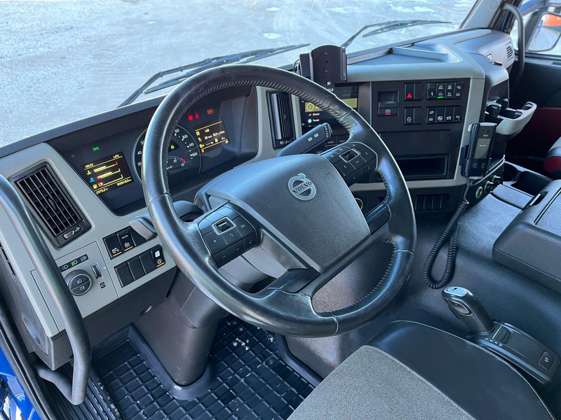 Грузовик бортовой/ Платформа, Автоманипулятор Volvo FM 460 8x2*6 HIAB 302E-6 / PLATFORM L=6720 mm: фото 16