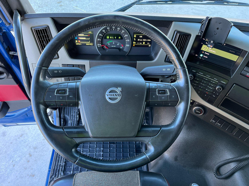 Грузовик бортовой/ Платформа, Автоманипулятор Volvo FM 460 8x2*6 HIAB 302E-6 / PLATFORM L=6720 mm: фото 17