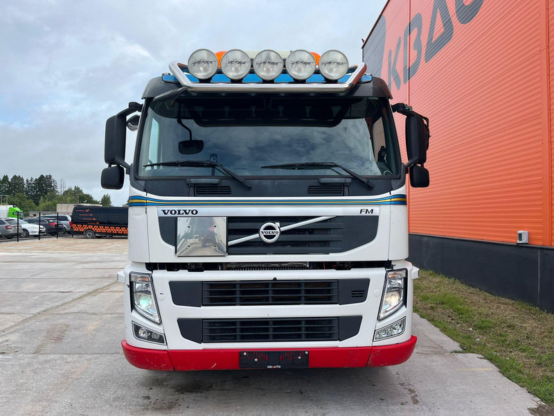 Volvo FM 500 6x2*4 HIAB 20 TON / L= 5300 mm - Крюковой мультилифт: фото 2 Volvo FM 500 6x2*4 HIAB 20 TON / L= 5300 mm - Крюковой мультилифт: фото 2