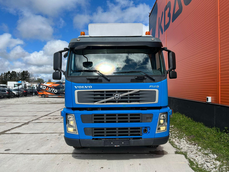 Volvo FM 9 300 6x2*4 HIAB 085D-3 / PLATFORM L=6320 mm - Грузовик бортовой/ Платформа, Автоманипулятор: фото 3 Volvo FM 9 300 6x2*4 HIAB 085D-3 / PLATFORM L=6320 mm - Грузовик бортовой/ Платформа, Автоманипулятор: фото 3
