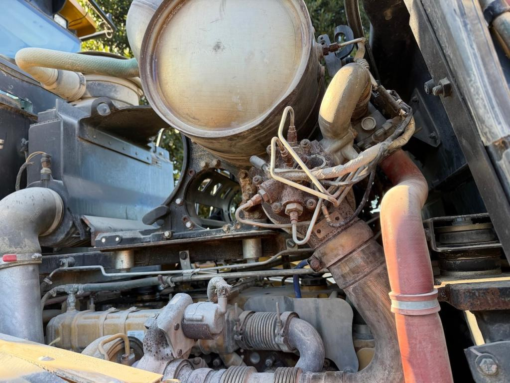 Колёсный погрузчик Caterpillar 966K: фото 10