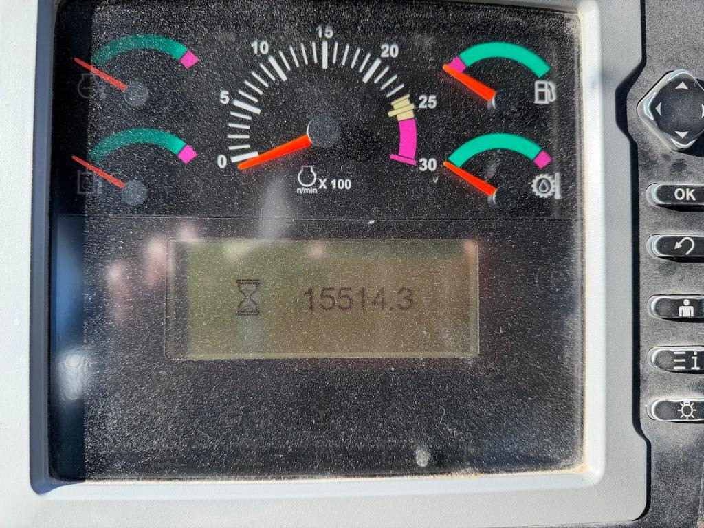 Колёсный погрузчик Caterpillar 966K: фото 12