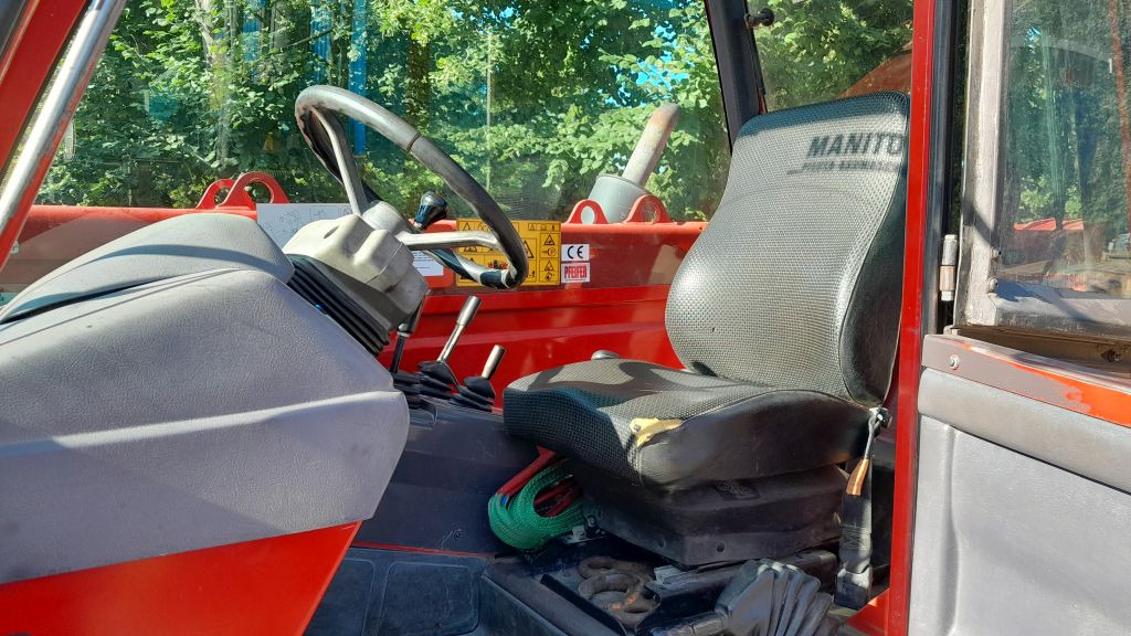 Телескопический фронтальный погрузчик MANITOU MT 1235S: фото 9