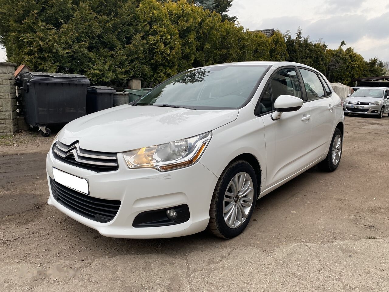 Citroen C4 - Хэтчбек: фото 1 Citroen C4 - Хэтчбек: фото 1