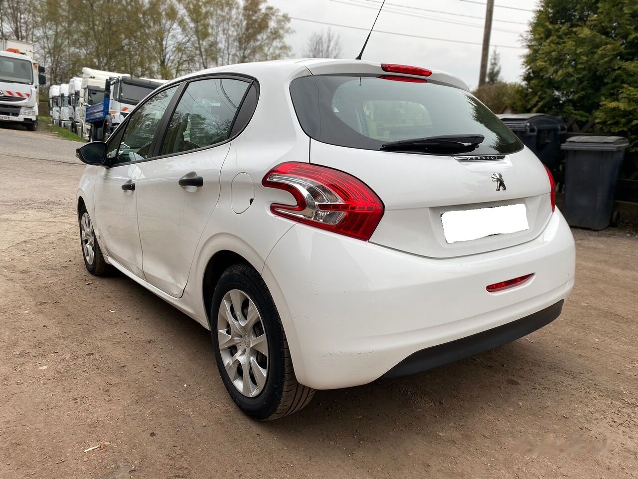 Peugeot 208 - Хэтчбек: фото 3 Peugeot 208 - Хэтчбек: фото 3