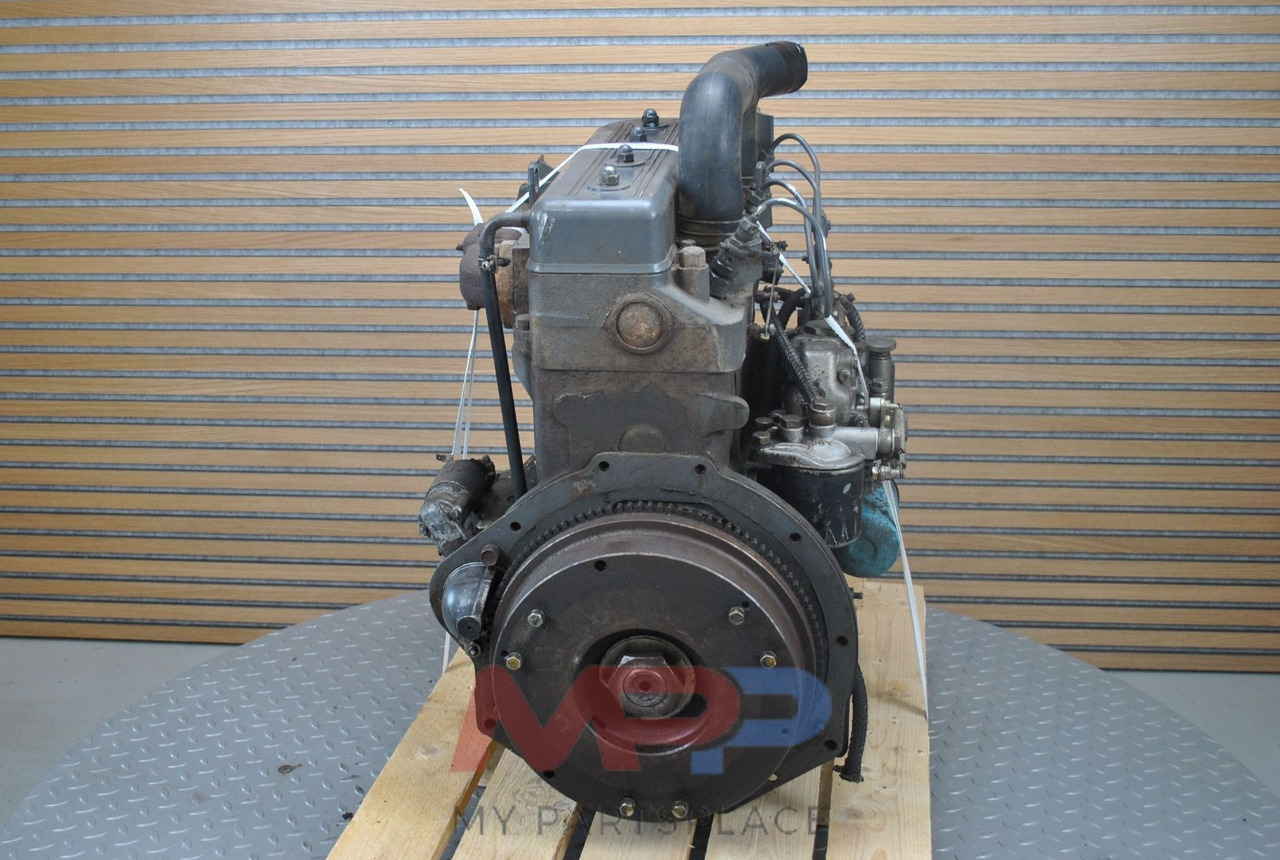 Shibaura Shibaura LEM754A - Двигатель: фото 3 Shibaura Shibaura LEM754A - Двигатель: фото 3