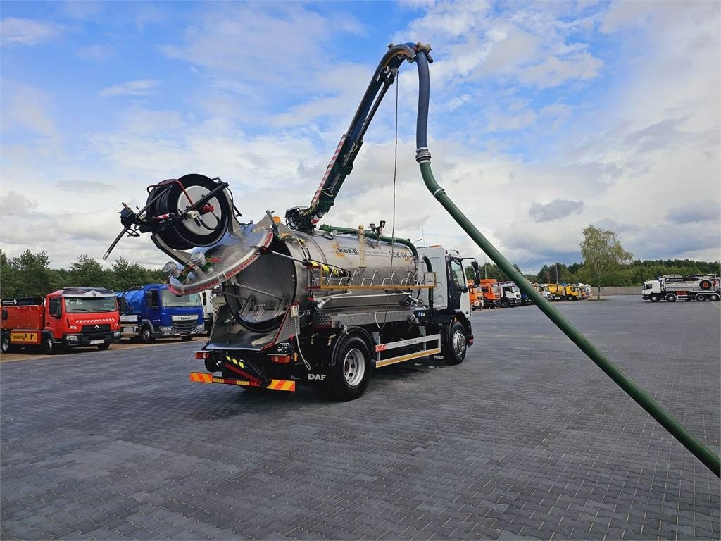 DAF WUKO SCK-4HW for collecting waste liquid separator - Ассенизатор: фото 1 DAF WUKO SCK-4HW for collecting waste liquid separator - Ассенизатор: фото 1