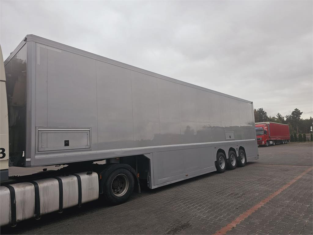 Langendorf DOUBLE LOADING FOR MOTOR COSMETICS Flexliner Inloa - Прицеп-рефрижератор: фото 2 Langendorf DOUBLE LOADING FOR MOTOR COSMETICS Flexliner Inloa - Прицеп-рефрижератор: фото 2