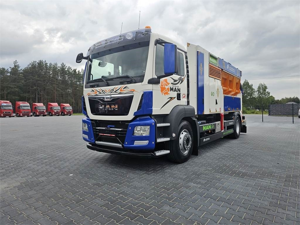 MAN RSP ESE 18/4-KM Saugbagger vacuum cleaner excavato - Ассенизатор: фото 3 MAN RSP ESE 18/4-KM Saugbagger vacuum cleaner excavato - Ассенизатор: фото 3