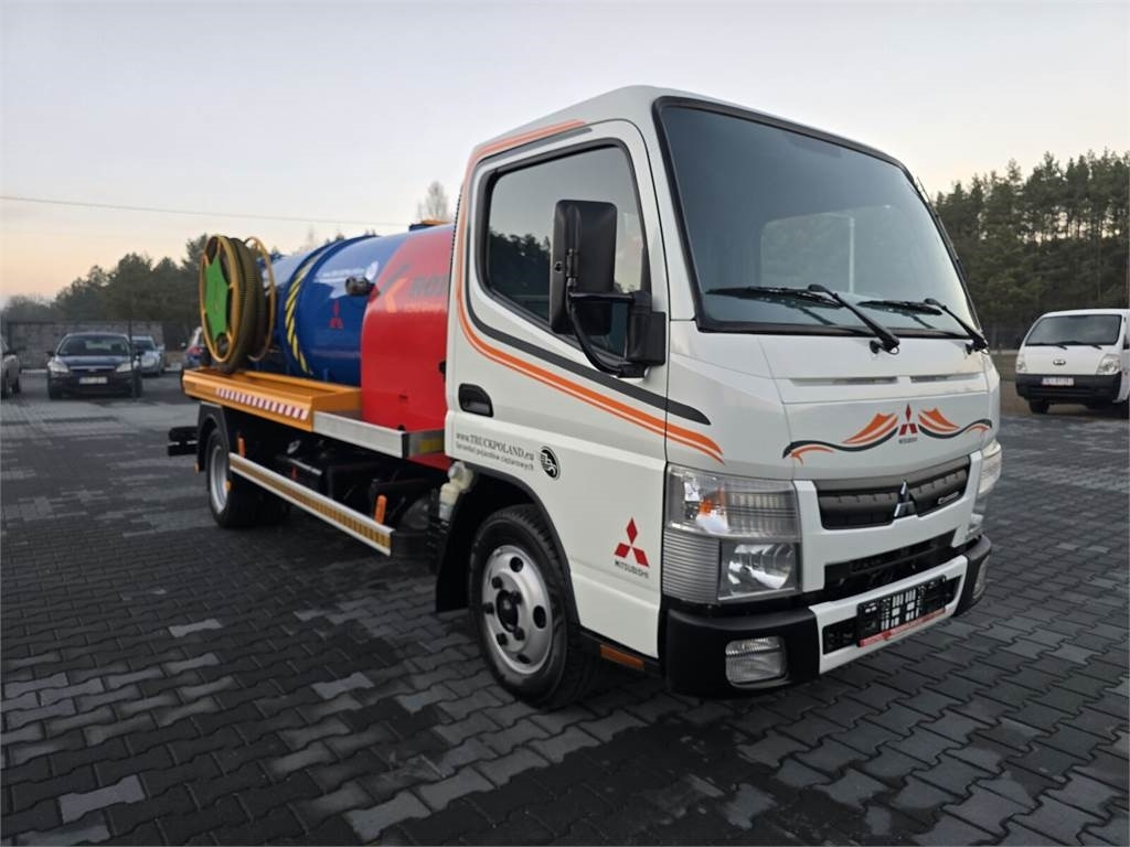 Mitsubishi ROM SMART COMBI WUKO HOT WATER FOR CLEANING SEWAGE - Ассенизатор: фото 2 Mitsubishi ROM SMART COMBI WUKO HOT WATER FOR CLEANING SEWAGE - Ассенизатор: фото 2