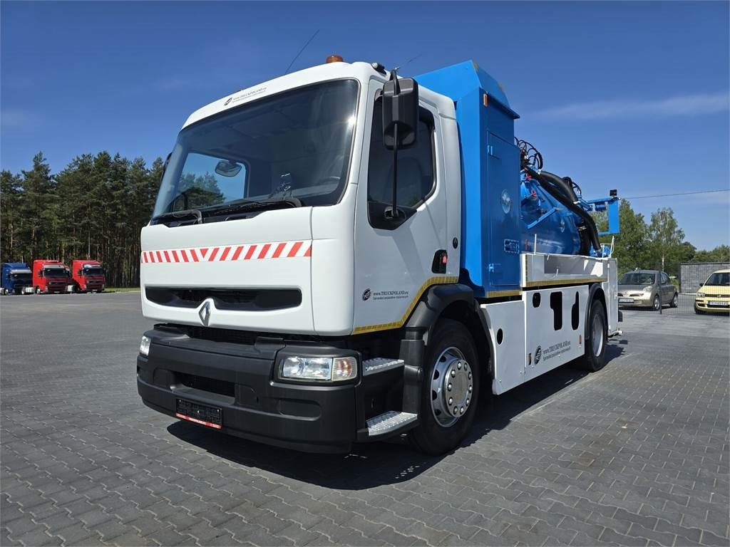 Renault 4x2 WUKO RIVARD for collecting liquid waste - Ассенизатор: фото 3 Renault 4x2 WUKO RIVARD for collecting liquid waste - Ассенизатор: фото 3
