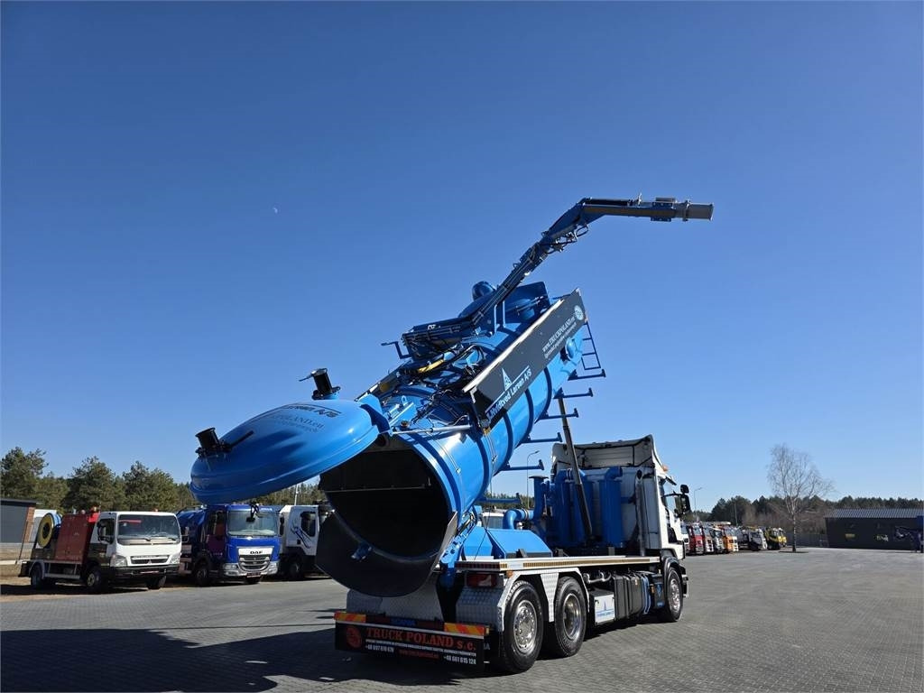 Scania Larsen FlexVac 311 Vacuum suction loader - Экскаватор: фото 1 Scania Larsen FlexVac 311 Vacuum suction loader - Экскаватор: фото 1