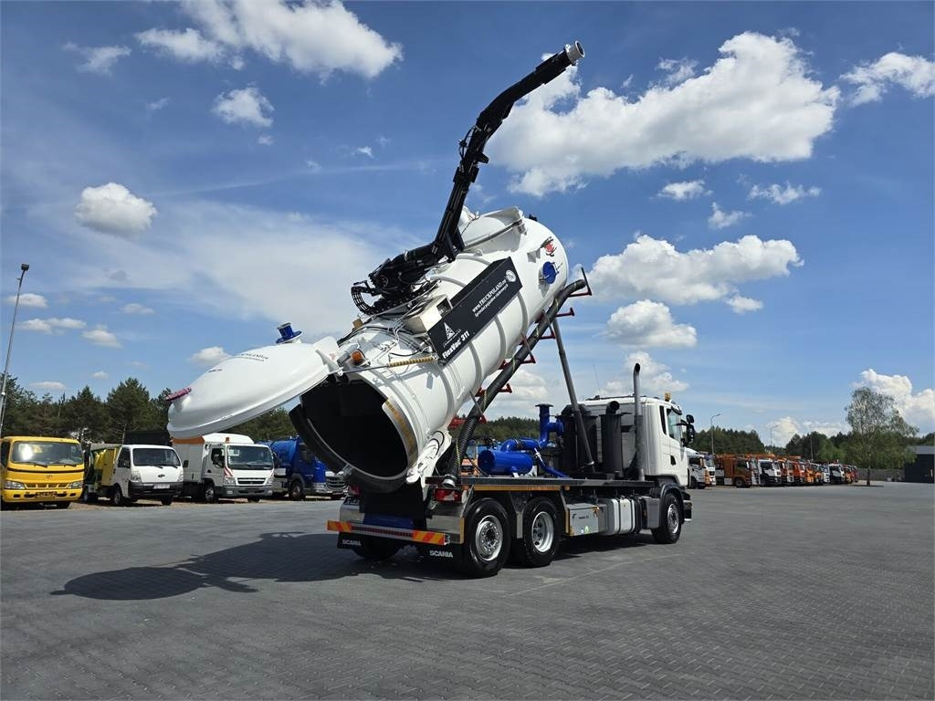 Scania Saugbagger Larsen FlexVac 311 Vacuum suction loade - Экскаватор: фото 1 Scania Saugbagger Larsen FlexVac 311 Vacuum suction loade - Экскаватор: фото 1