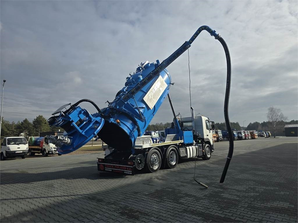 Volvo JOSKIN WUKO FOR CLEANING COMBI - Ассенизатор: фото 1 Volvo JOSKIN WUKO FOR CLEANING COMBI - Ассенизатор: фото 1