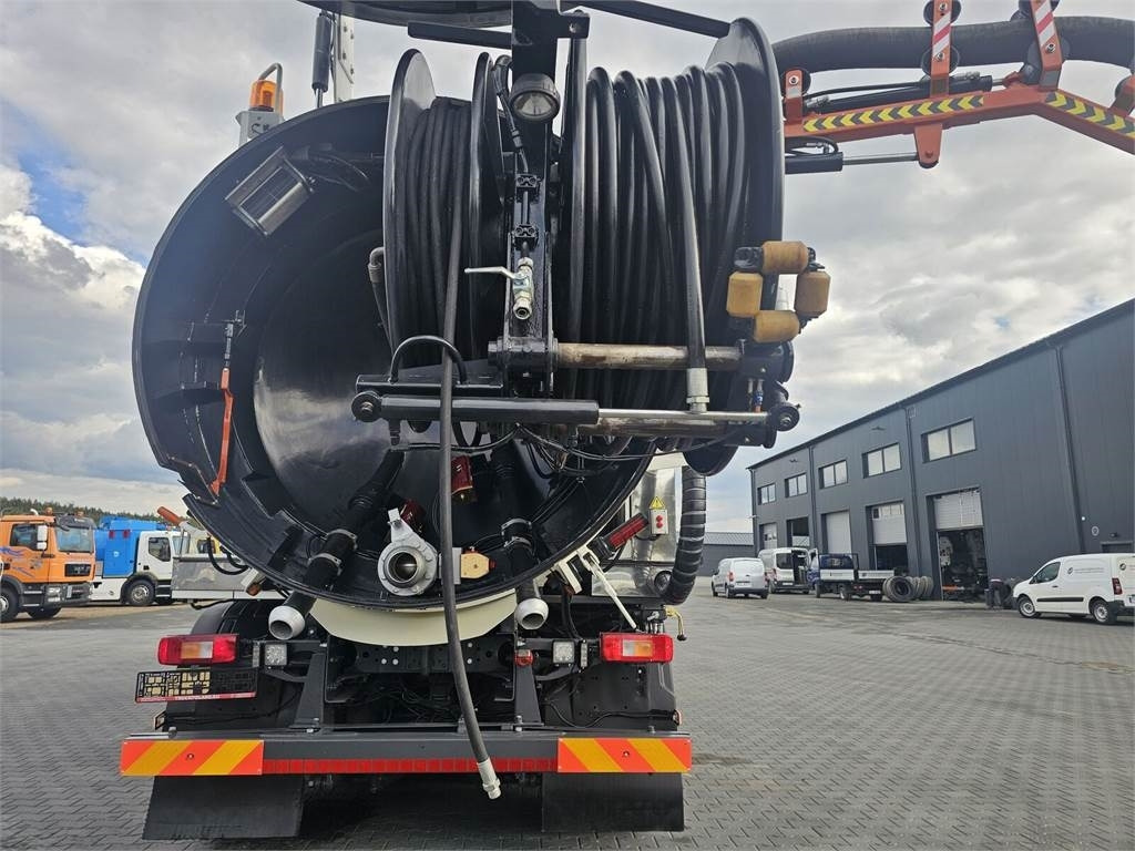 Volvo WUKO ADR ROLBA FOR CLEANING CHANNELS COMBI - Ассенизатор: фото 5 Volvo WUKO ADR ROLBA FOR CLEANING CHANNELS COMBI - Ассенизатор: фото 5