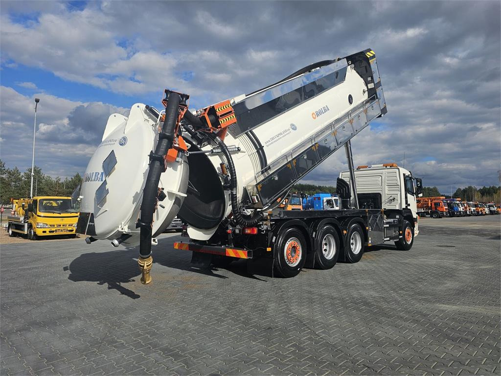 Volvo WUKO ADR ROLBA FOR CLEANING CHANNELS COMBI - Ассенизатор: фото 2 Volvo WUKO ADR ROLBA FOR CLEANING CHANNELS COMBI - Ассенизатор: фото 2
