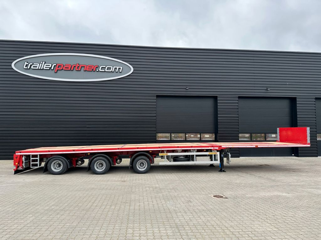 Faymonville Plateu / 2 x ausziehbar / 28.000 mm Faymonville Mega / 2 x ausziehbar / 28.000 mm - Полуприцеп бортовой/ Платформа: фото 1 Faymonville Plateu / 2 x ausziehbar / 28.000 mm Faymonville Mega / 2 x ausziehbar / 28.000 mm - Полуприцеп бортовой/ Платформа: фото 1