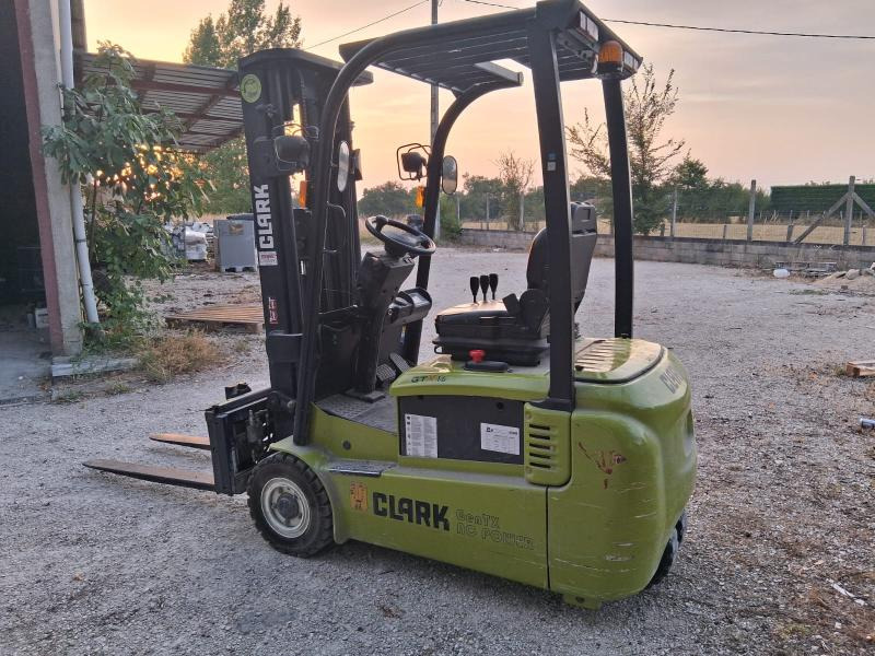 Clark GTX16 - Электропогрузчик: фото 2 Clark GTX16 - Электропогрузчик: фото 2