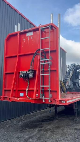 Pacton - Полуприцеп лесовоз: фото 1 Pacton - Полуприцеп лесовоз: фото 1