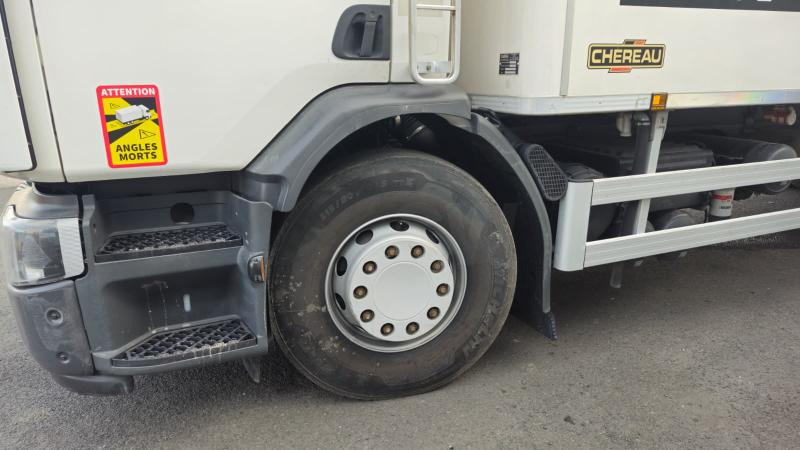 Renault D WIDE - Рефрижератор: фото 4 Renault D WIDE - Рефрижератор: фото 4