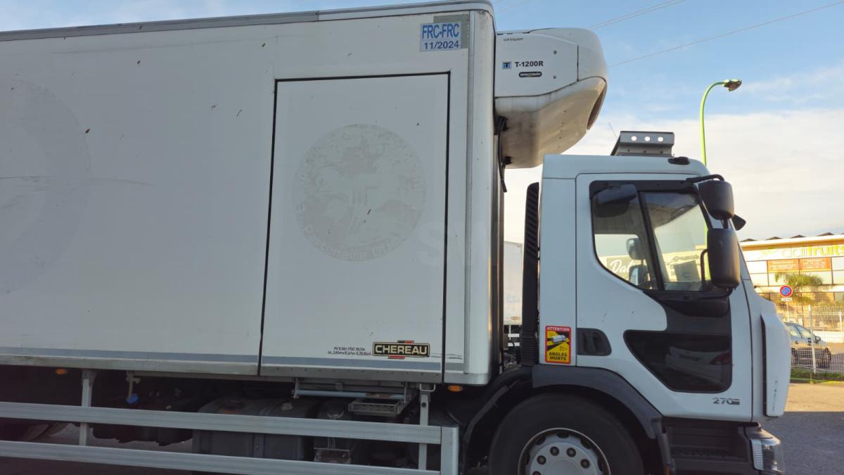 Renault Premium 270 DXI - Рефрижератор: фото 4 Renault Premium 270 DXI - Рефрижератор: фото 4