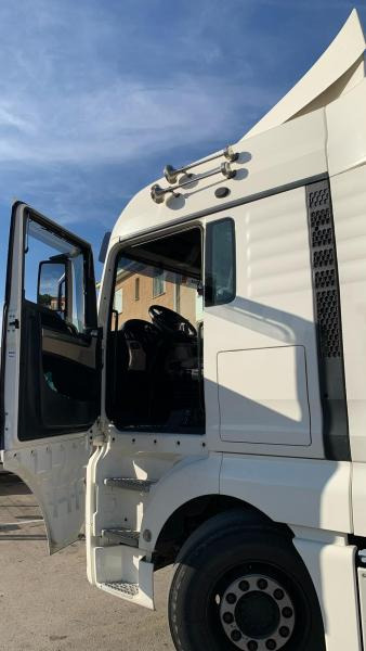MAN TGX 18.460 - Тягач: фото 5 MAN TGX 18.460 - Тягач: фото 5