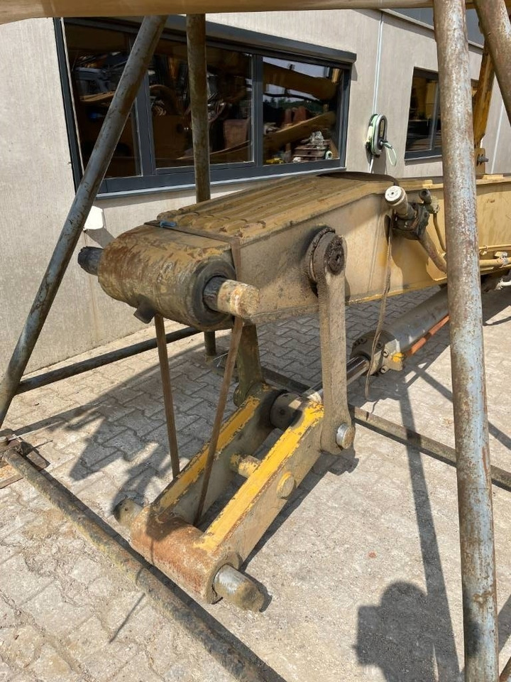 Экскаватор для демонтажных работ CAT 350L UHD -- 31.5 mtr -- Demolition: фото 15 Экскаватор для демонтажных работ CAT 350L UHD -- 31.5 mtr -- Demolition: фото 15