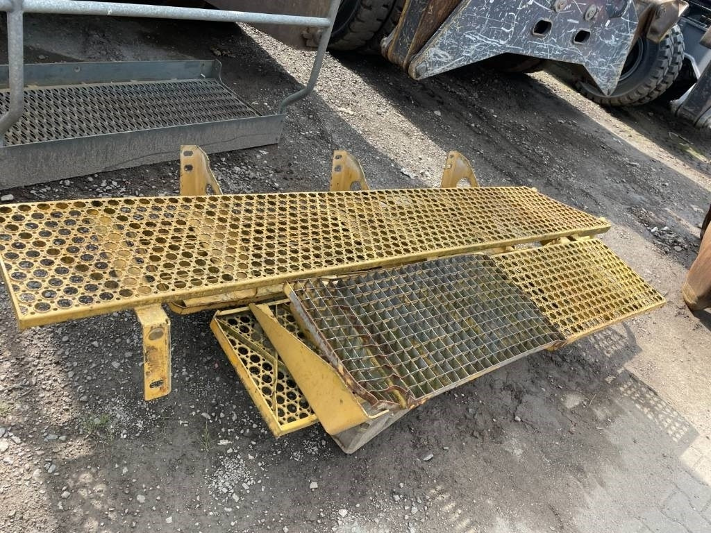 Экскаватор для демонтажных работ CAT 350L UHD -- 31.5 mtr -- Demolition: фото 37 Экскаватор для демонтажных работ CAT 350L UHD -- 31.5 mtr -- Demolition: фото 37