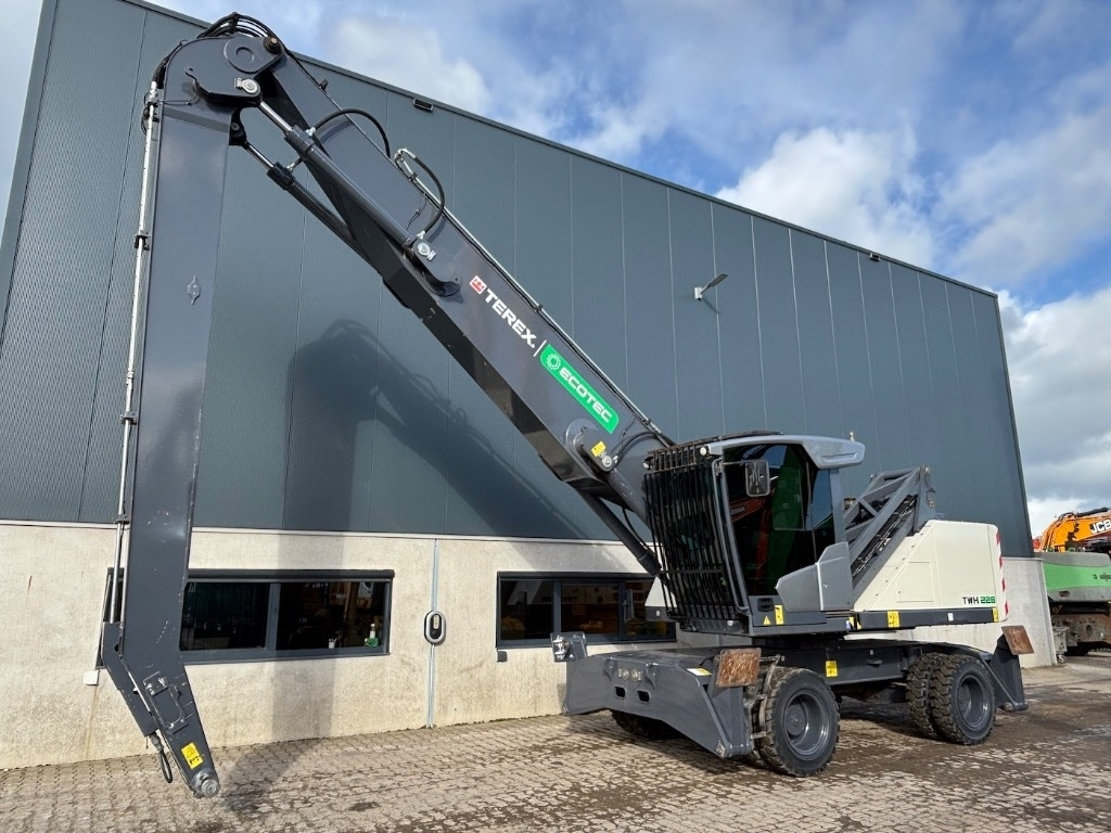 Fuchs MHL 340 F - MHL340 Terex Ecotec TWH228  - Перегружатель: фото 4 Fuchs MHL 340 F - MHL340 Terex Ecotec TWH228  - Перегружатель: фото 4