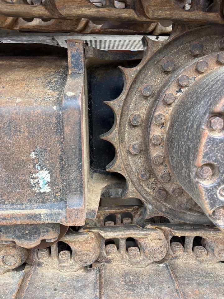 Гусеничный экскаватор Hitachi ZX 210 LC-6: фото 33
