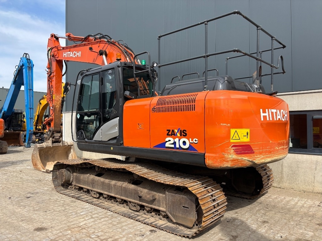 Hitachi ZX 210 LC-6 - ZX210 - Гусеничный экскаватор: фото 3 Hitachi ZX 210 LC-6 - ZX210 - Гусеничный экскаватор: фото 3