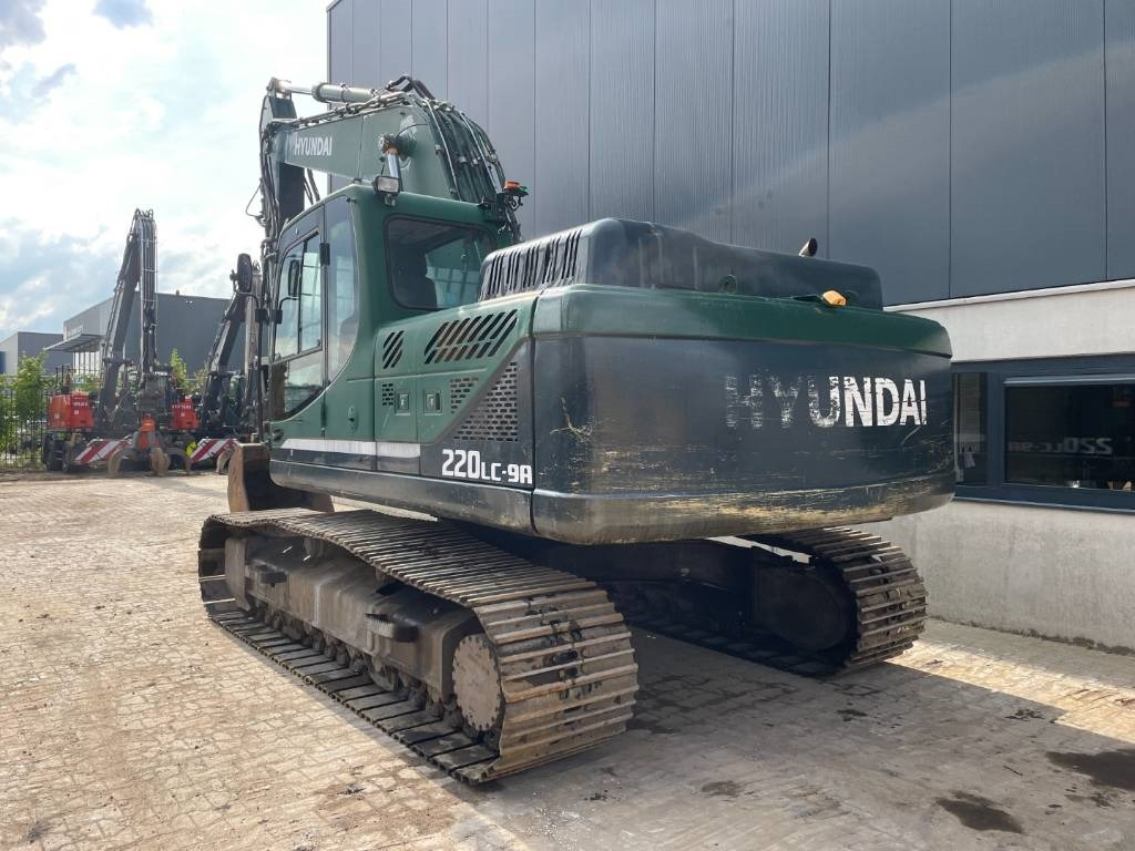Hyundai Robex 220lc-9a -- R220lc-9a -- 220 - Гусеничный экскаватор: фото 3 Hyundai Robex 220lc-9a -- R220lc-9a -- 220 - Гусеничный экскаватор: фото 3