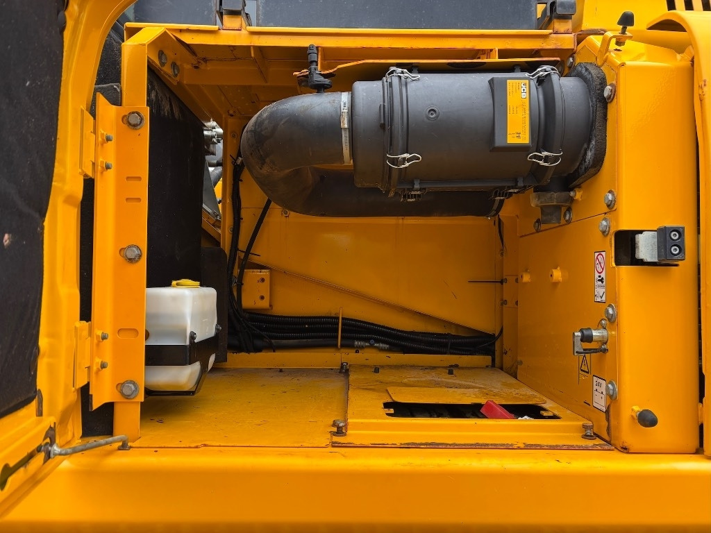 Гусеничный экскаватор JCB JS 370 LC - JS370 - JS 330: фото 23 Гусеничный экскаватор JCB JS 370 LC - JS370 - JS 330: фото 23