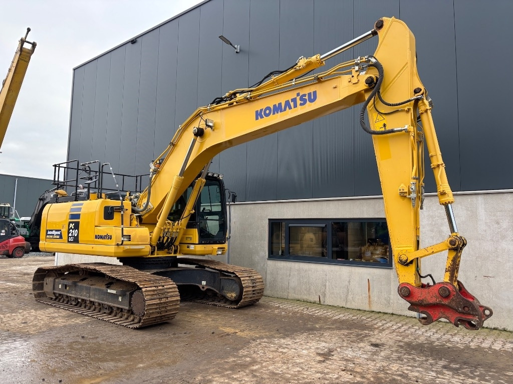 Гусеничный экскаватор Komatsu PC210LC-10 - PC 210 LC-10 - PC 210 - PC210LC-11: фото 7 Гусеничный экскаватор Komatsu PC210LC-10 - PC 210 LC-10 - PC 210 - PC210LC-11: фото 7