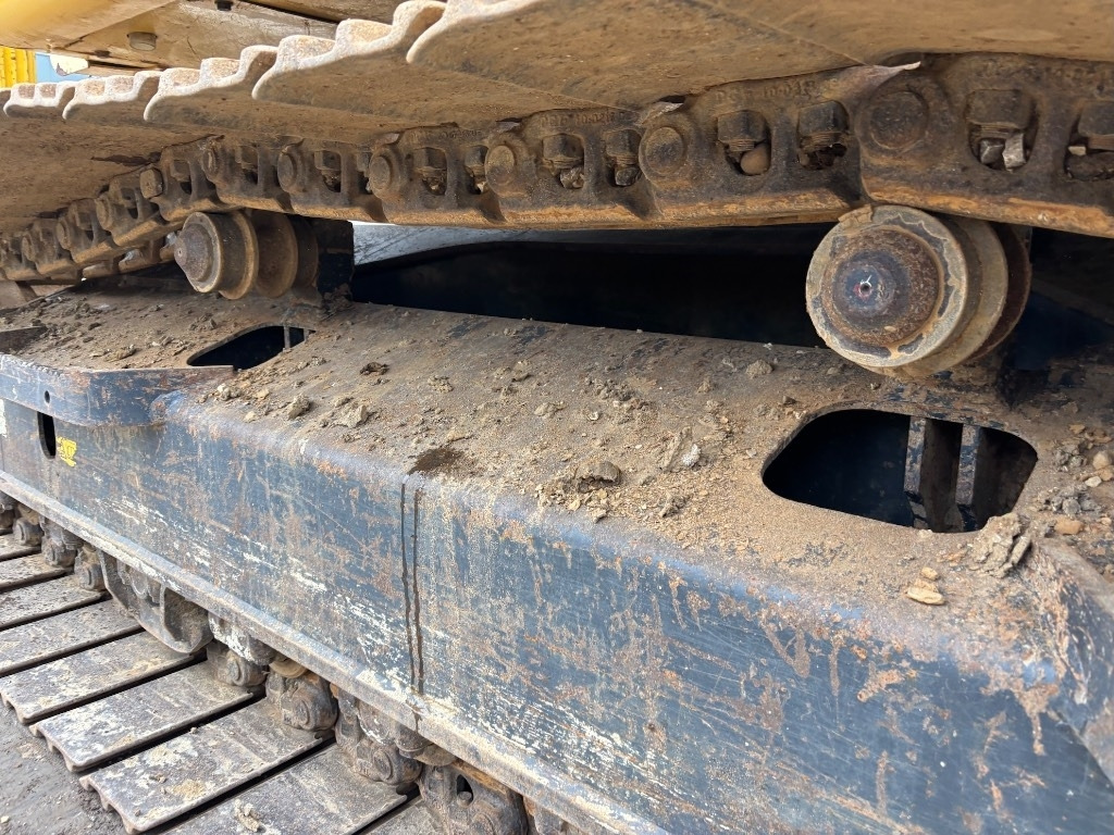 Гусеничный экскаватор Komatsu PC210LC-10 - PC 210 LC-10 - PC 210 - PC210LC-11: фото 33 Гусеничный экскаватор Komatsu PC210LC-10 - PC 210 LC-10 - PC 210 - PC210LC-11: фото 33