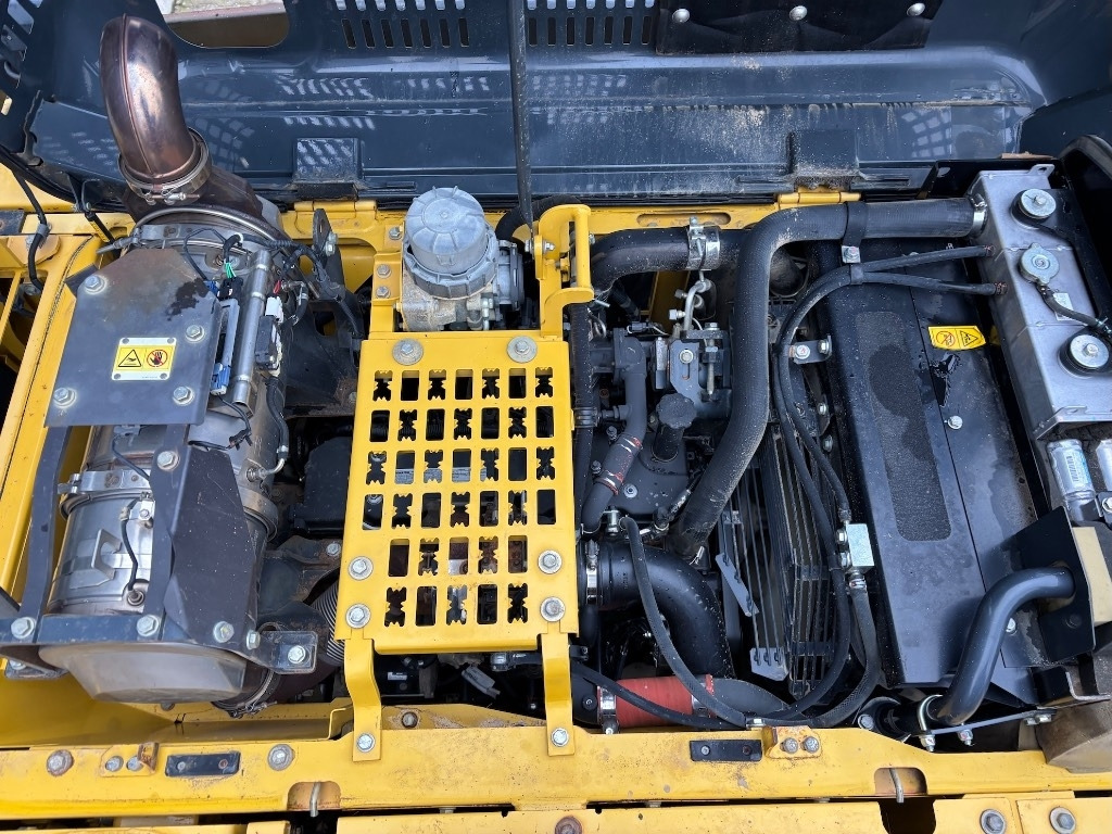 Гусеничный экскаватор Komatsu PC210LC-10 - PC 210 LC-10 - PC 210 - PC210LC-11: фото 16 Гусеничный экскаватор Komatsu PC210LC-10 - PC 210 LC-10 - PC 210 - PC210LC-11: фото 16