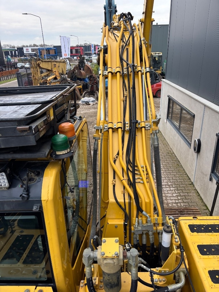 Гусеничный экскаватор Komatsu PC210LC-10 - PC 210 LC-10 - PC 210 - PC210LC-11: фото 30 Гусеничный экскаватор Komatsu PC210LC-10 - PC 210 LC-10 - PC 210 - PC210LC-11: фото 30