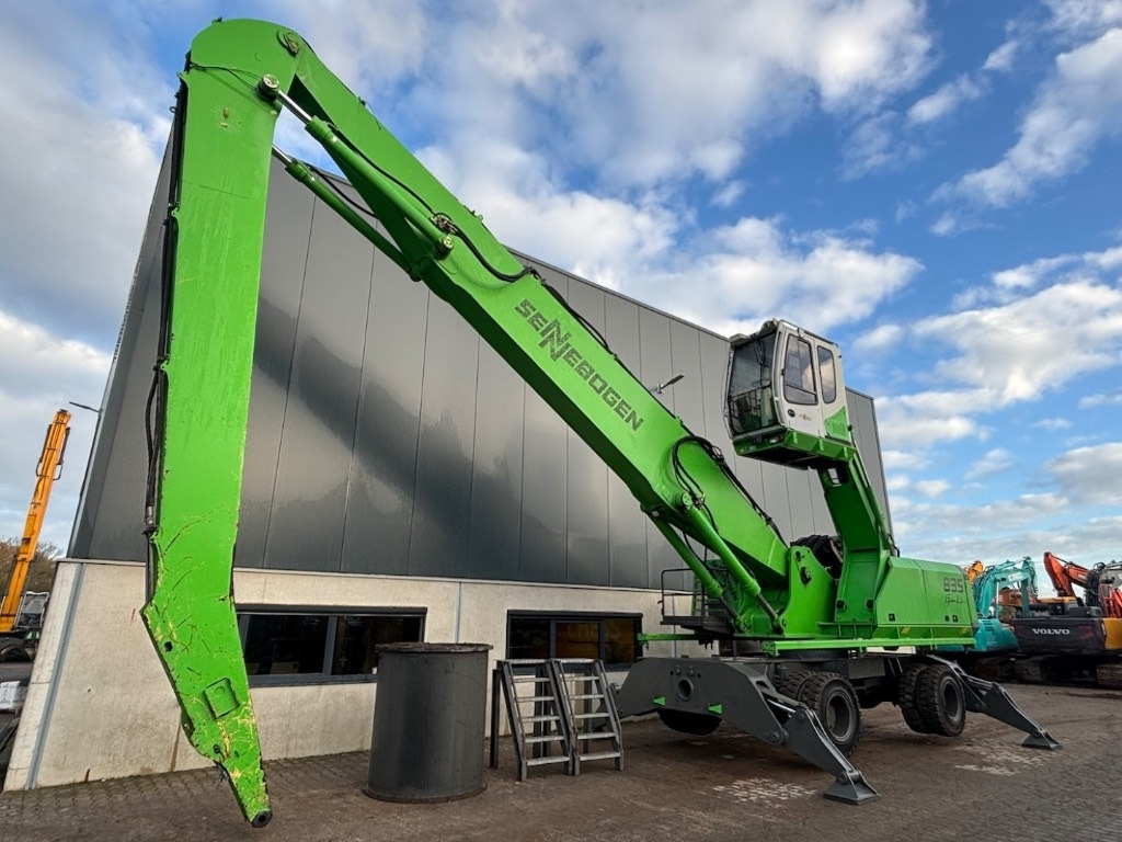 Sennebogen 835 - 835M - with 1.5M Pylon and new engine - Перегружатель: фото 1 Sennebogen 835 - 835M - with 1.5M Pylon and new engine - Перегружатель: фото 1