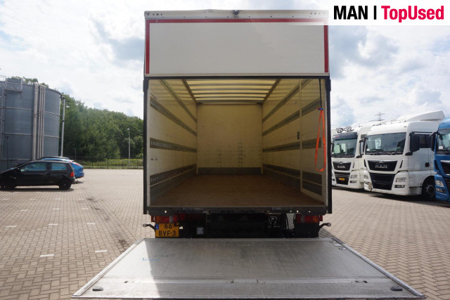 MAN TGL 12.220 4X2 BL / Koffer LBW - Грузовик с закрытым кузовом: фото 2 MAN TGL 12.220 4X2 BL / Koffer LBW - Грузовик с закрытым кузовом: фото 2