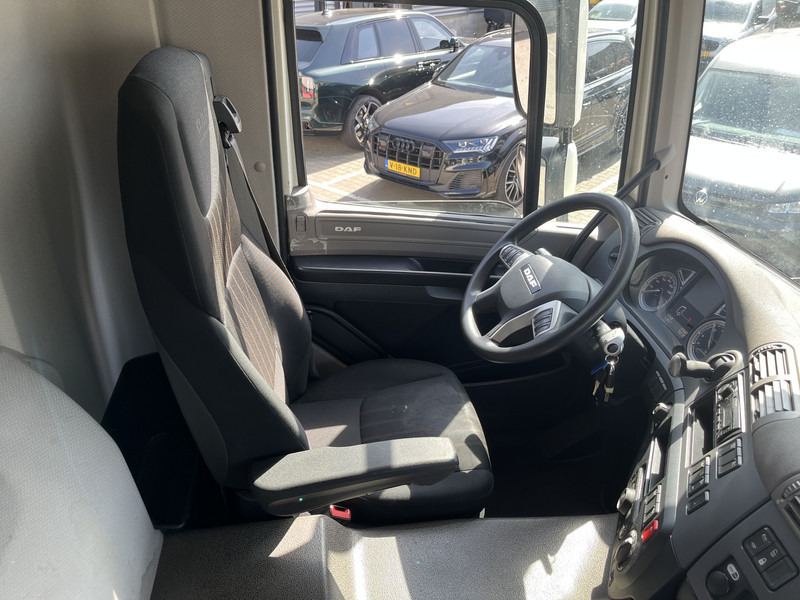 DAF CF 260 FA / 18 Ton / 93 dkm / Box / Laadklep / APK 09-25 - Грузовик с закрытым кузовом: фото 3 DAF CF 260 FA / 18 Ton / 93 dkm / Box / Laadklep / APK 09-25 - Грузовик с закрытым кузовом: фото 3