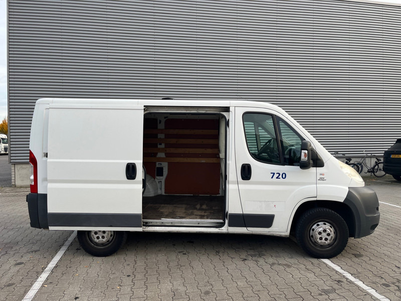 Fiat Ducato 2.0 MultiJet / KH1 Actual / 122 DKM / APK-TUV 04-26 - Легковой фургон: фото 3 Fiat Ducato 2.0 MultiJet / KH1 Actual / 122 DKM / APK-TUV 04-26 - Легковой фургон: фото 3
