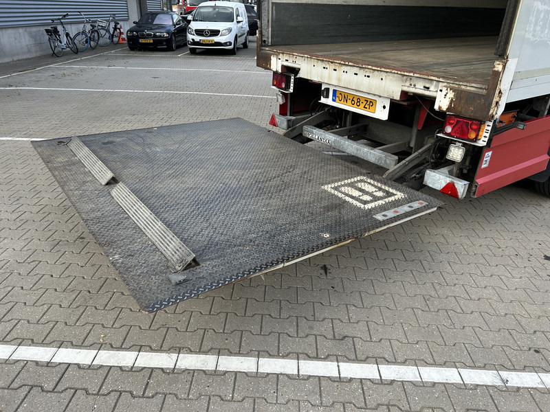 Groenewegen Jumbo / City / Box / Laadklep 2500 kg / APK TUV 11-25 - Полуприцеп-фургон: фото 5 Groenewegen Jumbo / City / Box / Laadklep 2500 kg / APK TUV 11-25 - Полуприцеп-фургон: фото 5