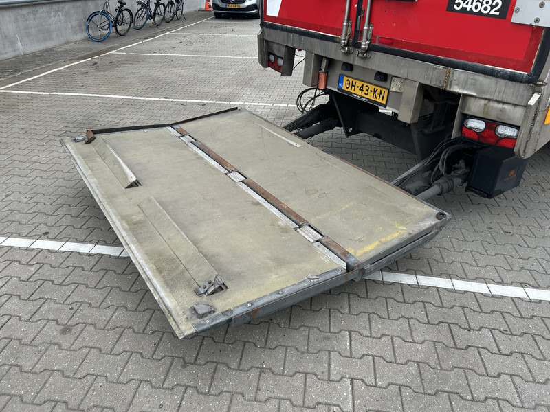 H.T.F. HZO 39 / Carrier Vector 1800 Frigo / Flowers / Loadlift 2500 kg / NL Trailer - Полуприцеп-рефрижератор: фото 5 H.T.F. HZO 39 / Carrier Vector 1800 Frigo / Flowers / Loadlift 2500 kg / NL Trailer - Полуприцеп-рефрижератор: фото 5